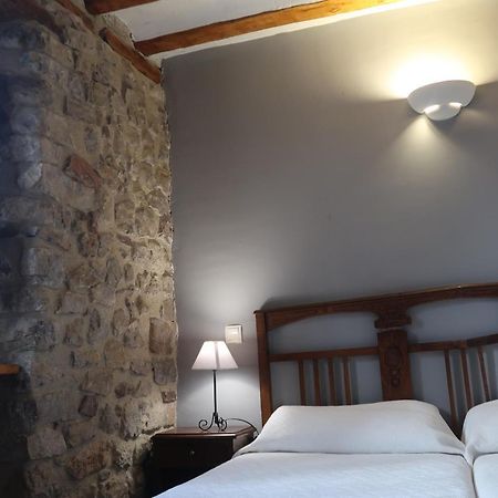 Casa Barria Hotel Pradoluengo Екстериор снимка