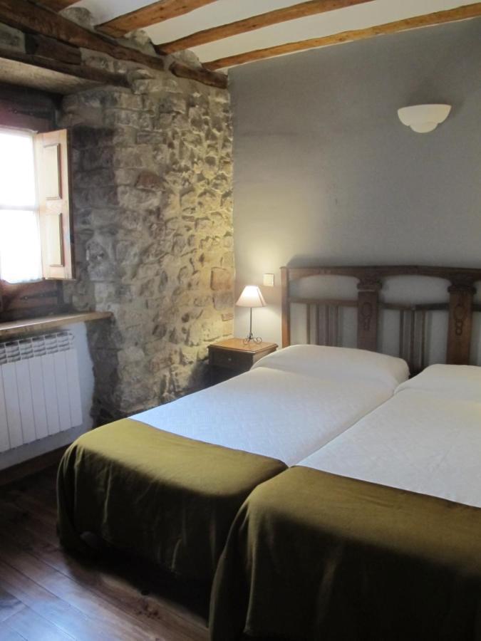 Casa Barria Hotel Pradoluengo Екстериор снимка