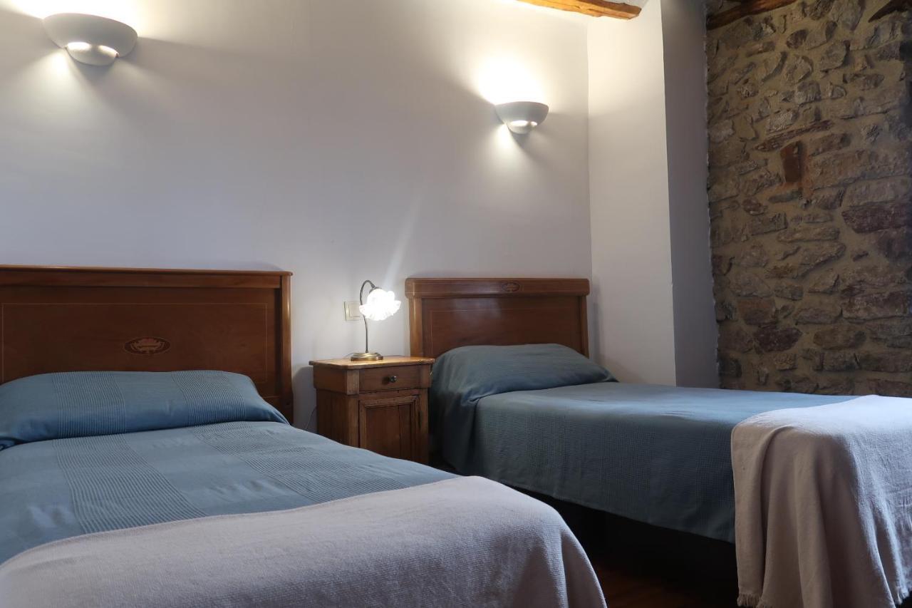 Casa Barria Hotel Pradoluengo Екстериор снимка