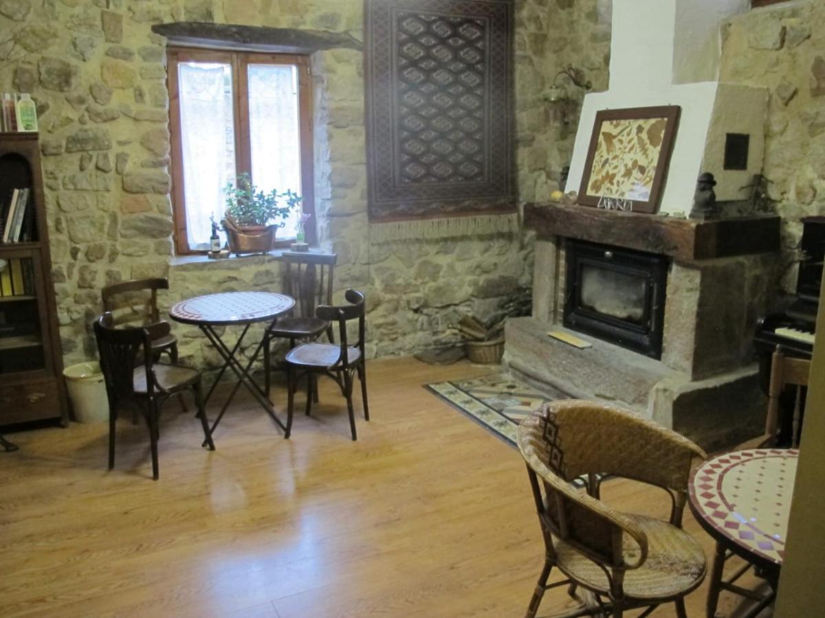 Casa Barria Hotel Pradoluengo Екстериор снимка